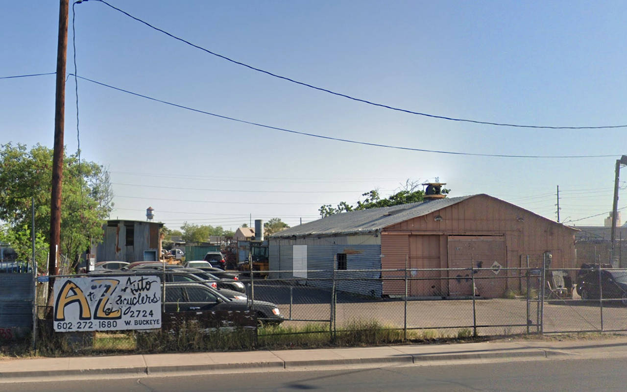 A to Z Auto at 2724 W Buckeye Rd, Phoenix, AZ 85009