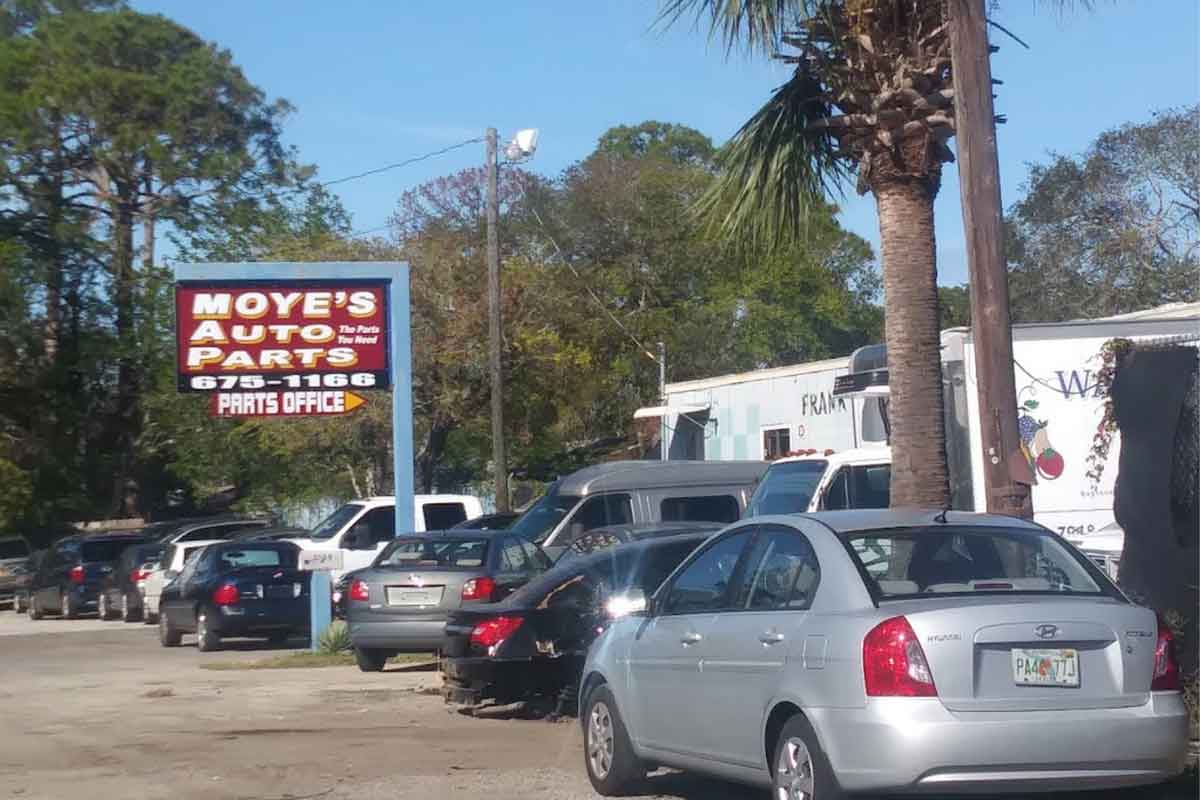 MOYE'S AUTO SALVAGE & JUNKYARDS USED AUTO PARTS DAYTONA BEACH at 1339 Center Ave, Holly Hill, FL 32117