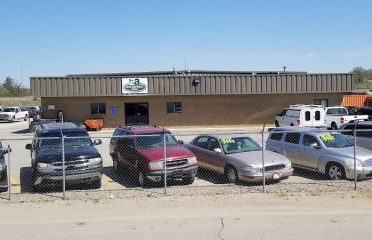 A & A Auto and Truck Parts Inc Auto parts store at 1440 SE Jefferson St