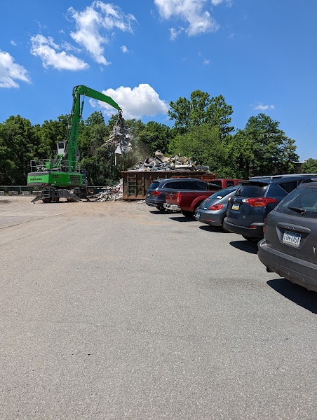 Full Circle Recycling Scrap metal dealer at 1430 Fruitville Pike