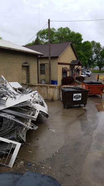 M Gervich & Sons Inc Recycling center at 901 E Nevada St