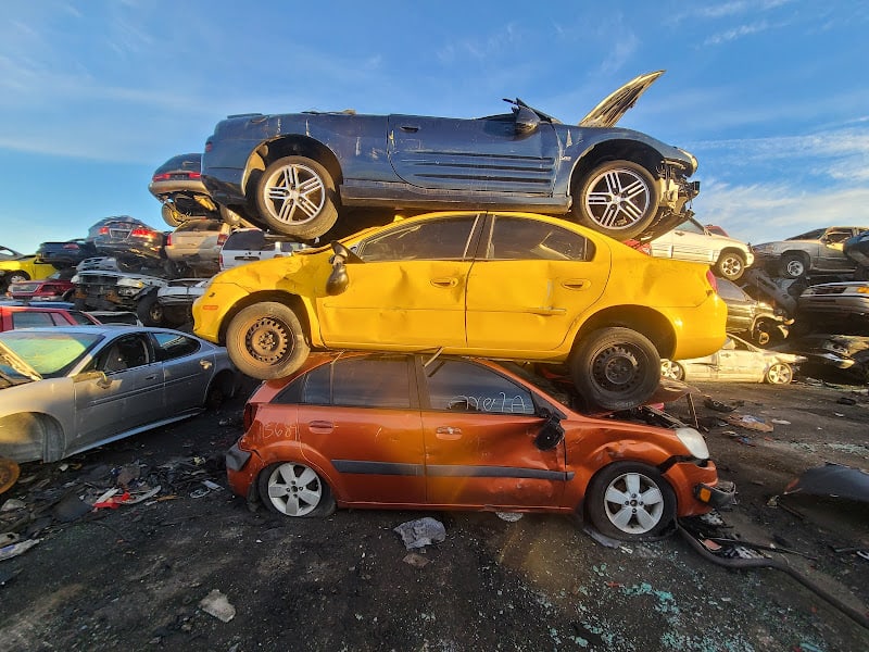 MSB Junk Cars & Used Auto Parts Junkyard at 5029 Dalewood St