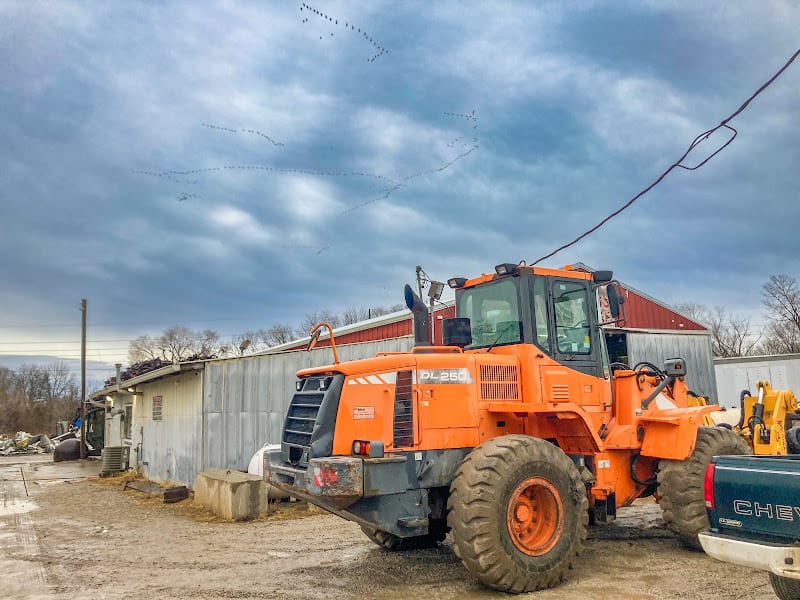 Mullins Salvage Salvage yard at 324 East St