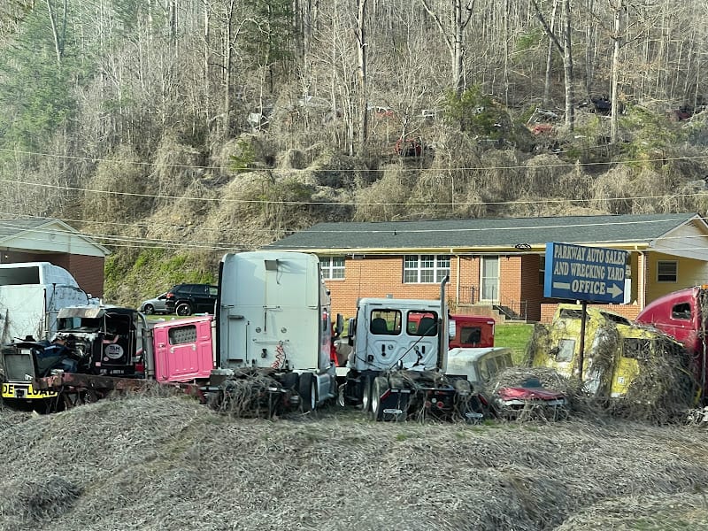 Parkway Salvage Yard New Parts Junkyard at 4593 KY-3439