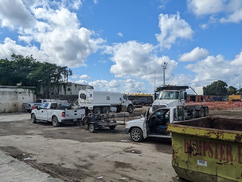 SA Recycling Recycling center at 1157 NW 31st Ave