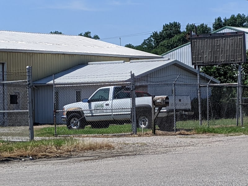 Universal Salvage Co Scrap metal dealer at 2408 N 5th Ave